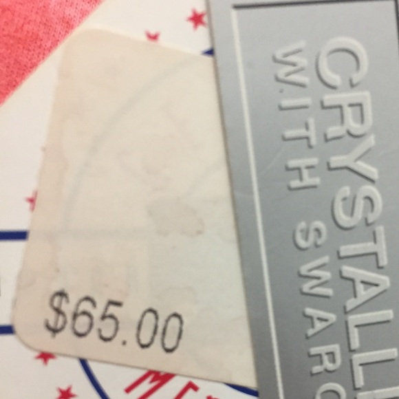 Brand new Yankees women’s tee - Picture 3 of 4